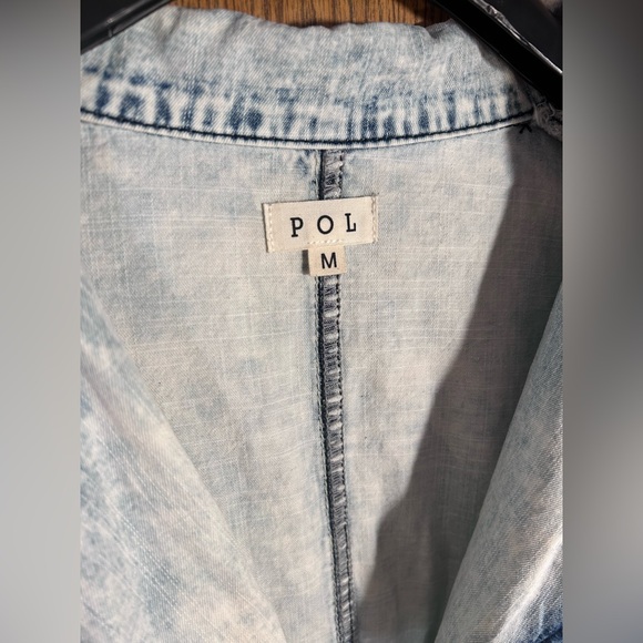 POL Uptown Girl Woven Light Wash Denim Jacket - Picture 5 of 10